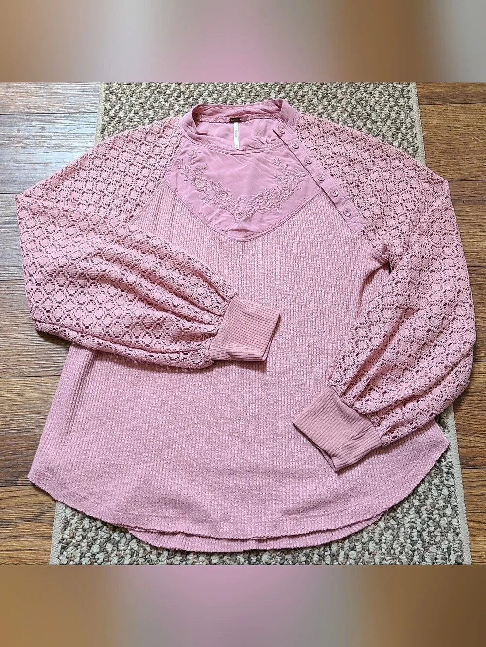 Free People Sweetest Thing Lace Sleeve Embroidered Thermal Top Med